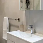 Steps Away From The Sea In - Sleeps 4 * Sliema